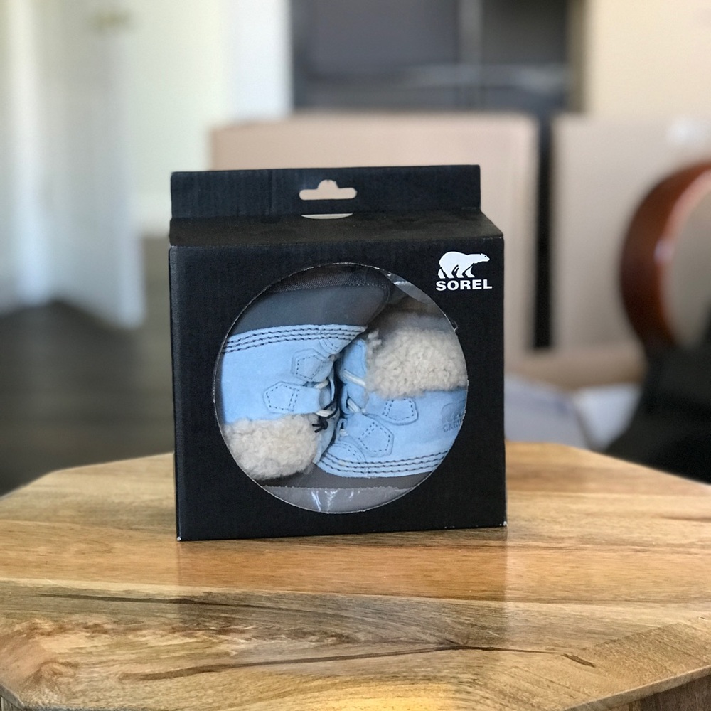 Sorel Girls' Caribootie Suede Booties - Picture 2 of 6